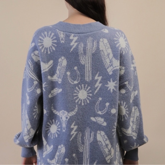 Blue western patterned Sweater - Picture 2 of 4
